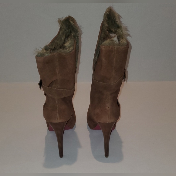 Paris Hilton Candace Brown Heeled Boots with Buckle and Faux Fur Detail Sz 10M - Picture 5 of 16